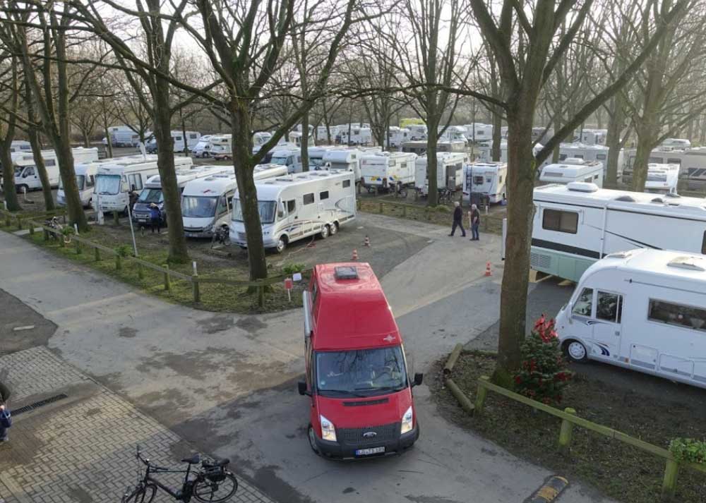 Stellplatz am Kuhhirten / Bremen im Herbst